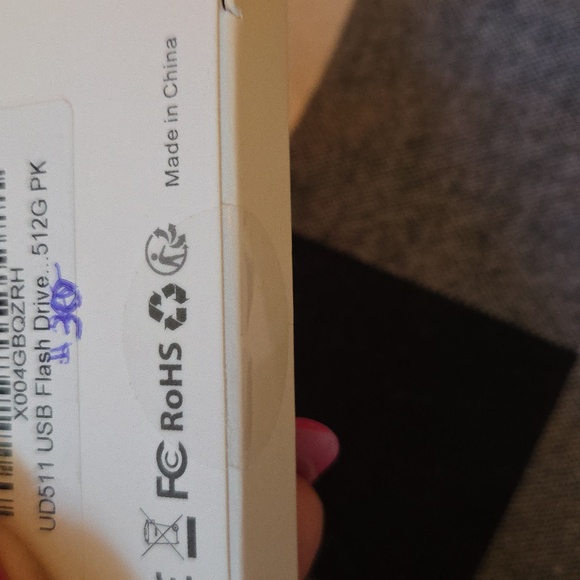 iOS Storage Drive - Pink - Picture 10 of 11